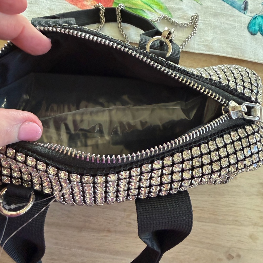 Sparkly Rhinestone Mini Barrel Bag ✨ Silver Crystal Evening Bag w/ Chain Strap - Picture 5 of 6